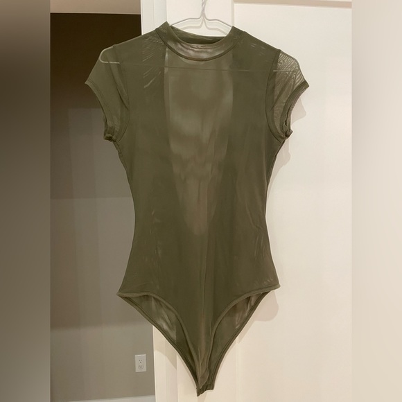 Mesh green bodysuit - Picture 1 of 2